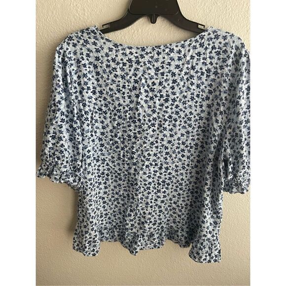 ❤️Floral & Ivy Floral Print Shirt - Picture 3 of 4